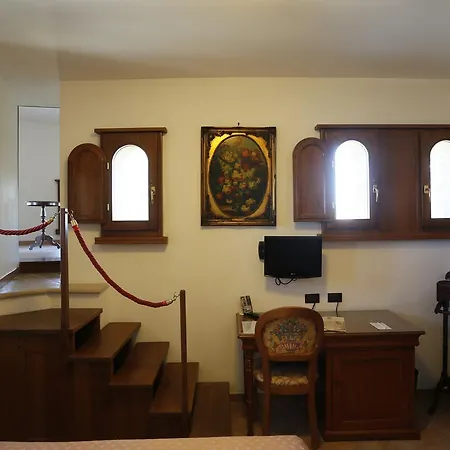 Castello Di Septe Otel